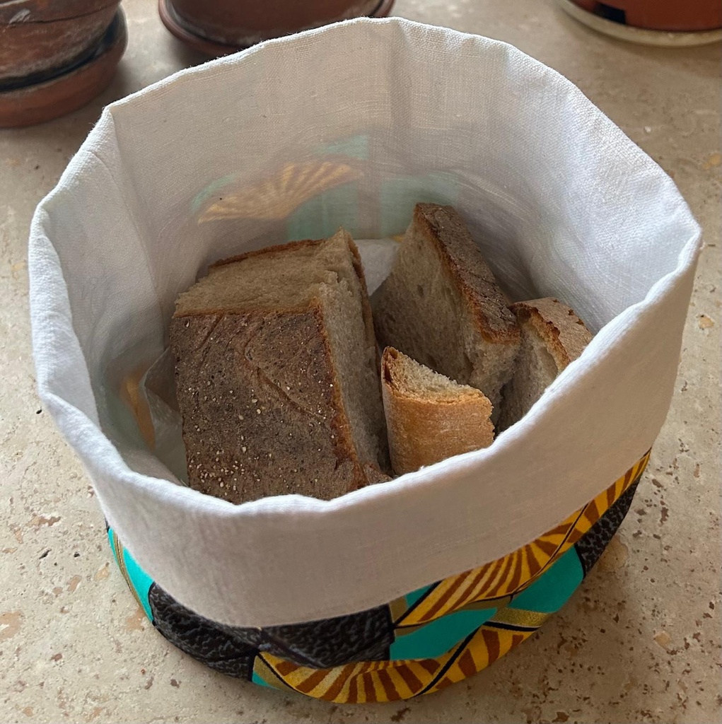 Dambiil bread basket 1